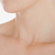 Ringiovanimento viso e collo con ultrasuoni microfocalizzati Ringiovanimento viso e collo con ultrasuoni microfocalizzati